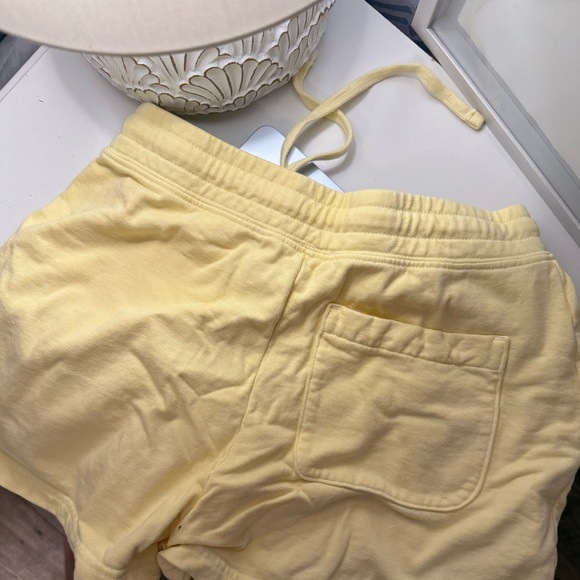 Roller Rabbit Shorts - Picture 4 of 4